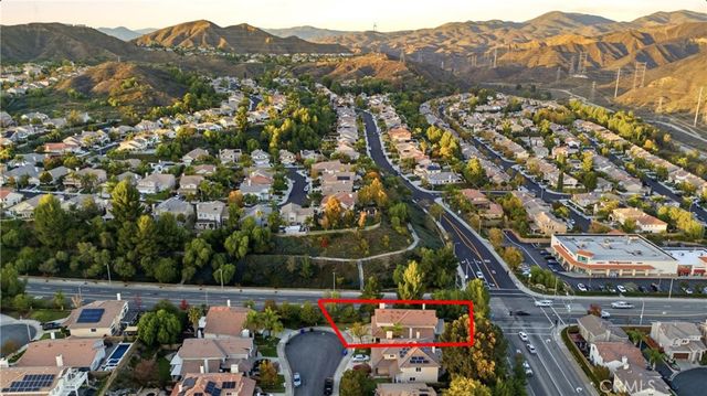 28360 Easton Lane, Saugus, CA 91350