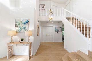 28360 Easton Lane, Saugus, CA 91350