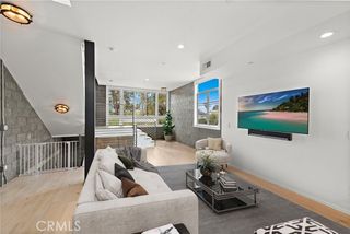 4151 Redwood Avenue 106, Los Angeles, CA 90066