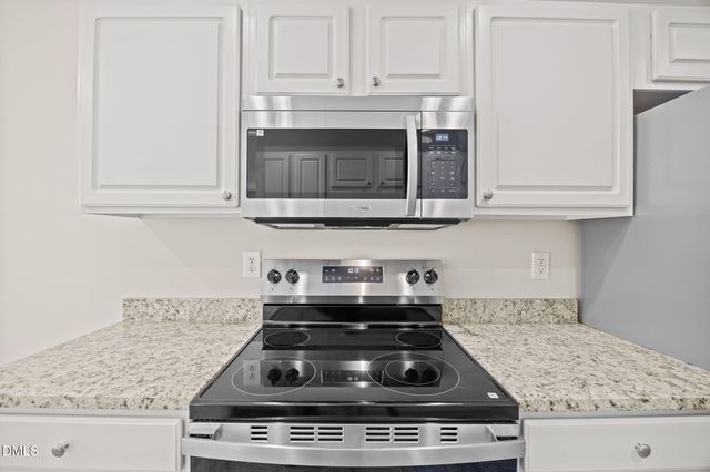 5501 Stewartby Drive, Raleigh, NC 27613