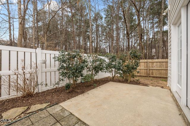 5501 Stewartby Drive, Raleigh, NC 27613