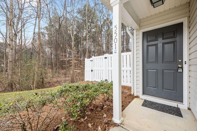 5501 Stewartby Drive, Raleigh, NC 27613