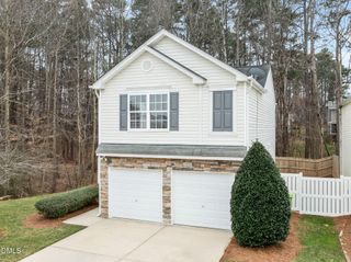 5501 Stewartby Drive, Raleigh, NC 27613