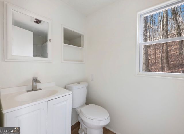 206 Oakridge Drive, Cleveland, GA 30528