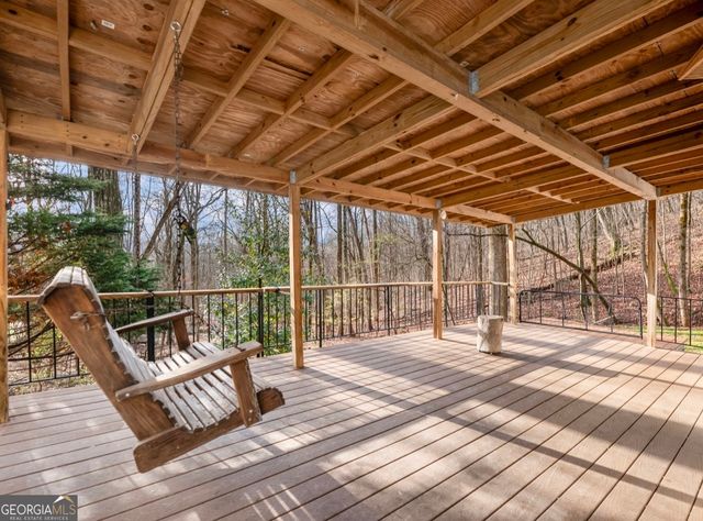 206 Oakridge Drive, Cleveland, GA 30528