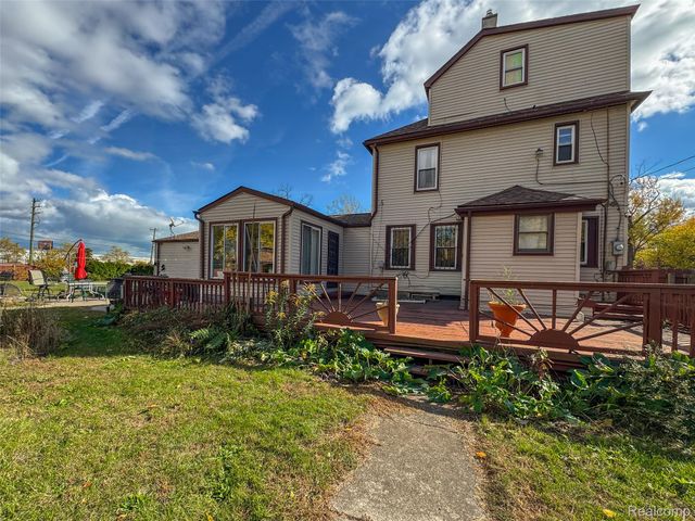 991 E Euclid Street, Detroit, MI 48211