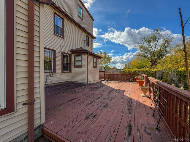 991 E Euclid Street, Detroit, MI 48211