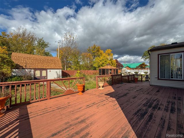 991 E Euclid Street, Detroit, MI 48211