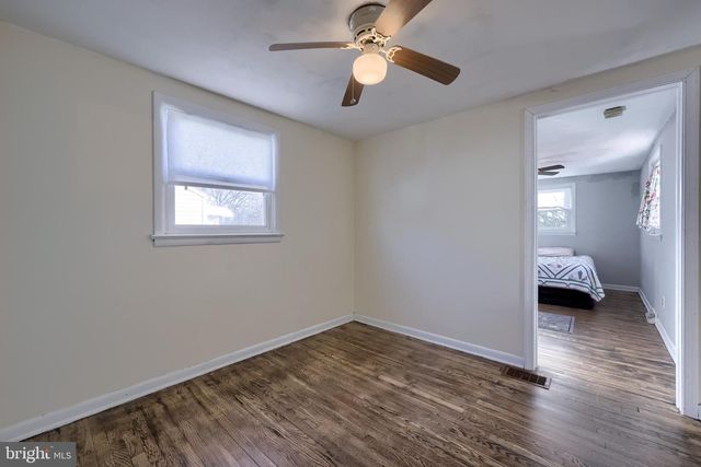 2761 OAKLAND RD, Dover, PA 17315