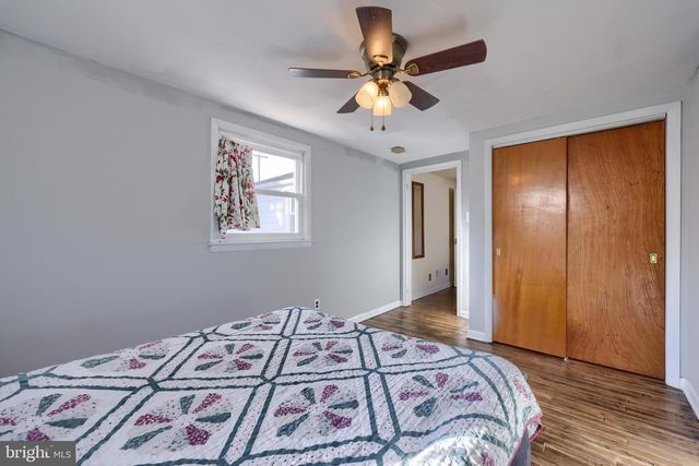 2761 OAKLAND RD, Dover, PA 17315