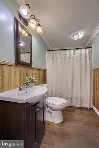 2761 OAKLAND RD, Dover, PA 17315