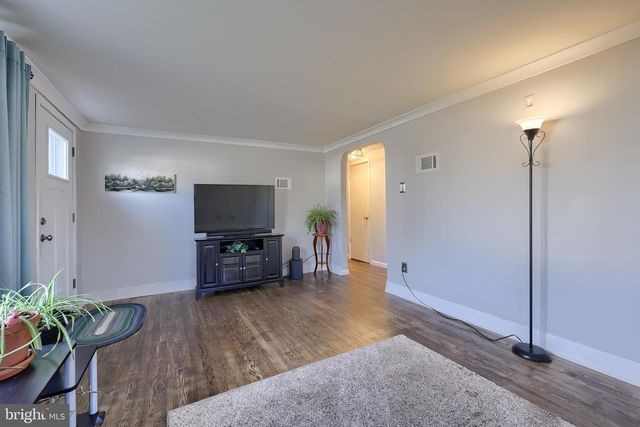 2761 OAKLAND RD, Dover, PA 17315