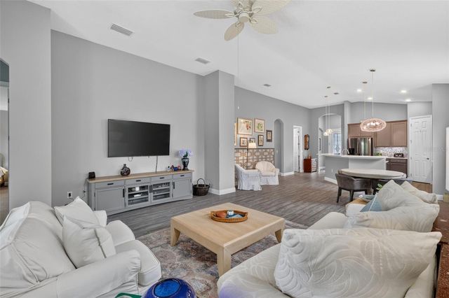 8220 BRIDGEPORT BAY CIRCLE, Mount Dora, FL 32757