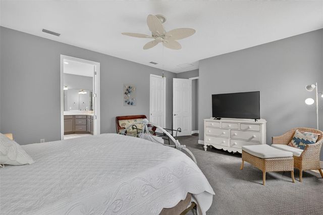 8220 BRIDGEPORT BAY CIRCLE, Mount Dora, FL 32757