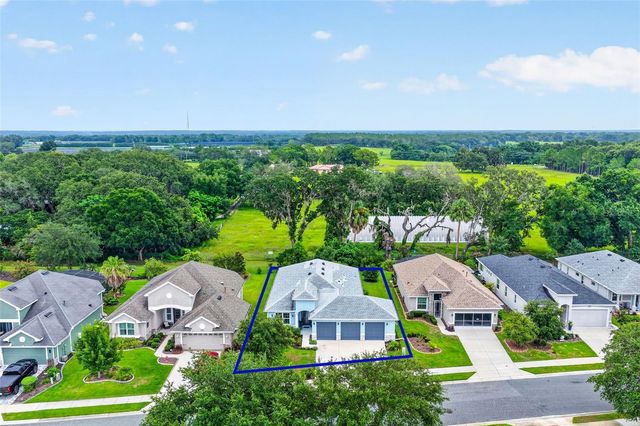 8220 BRIDGEPORT BAY CIRCLE, Mount Dora, FL 32757