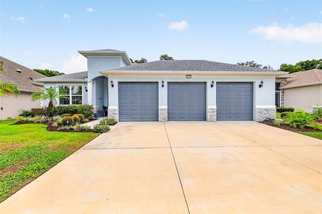 8220 BRIDGEPORT BAY CIRCLE, Mount Dora, FL 32757