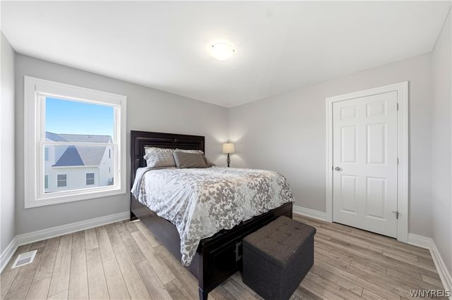 3353 Cedar Valley, Hamburg, NY 14075