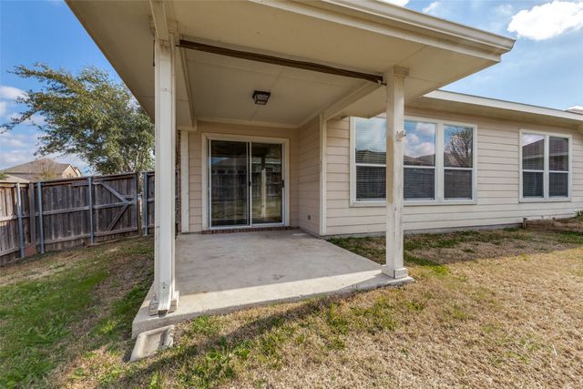 613 Fireberry Drive, Fate, TX 75087