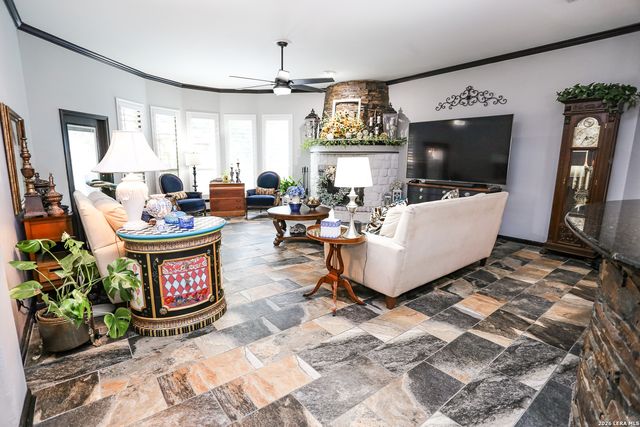 13702 FRENCH PARK, Helotes, TX 78023