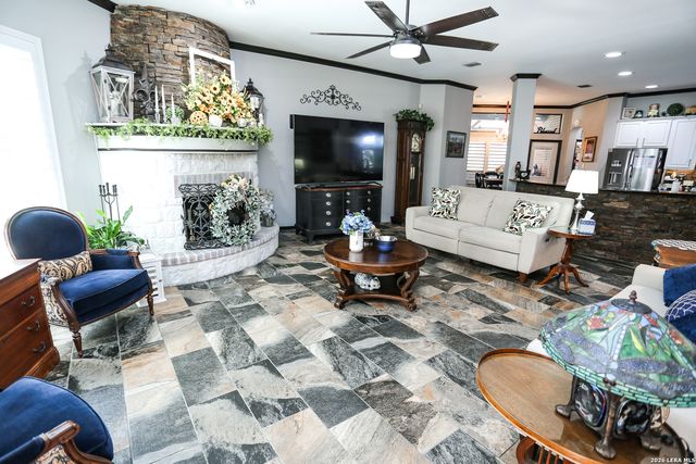 13702 FRENCH PARK, Helotes, TX 78023