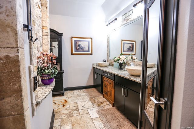 13702 FRENCH PARK, Helotes, TX 78023