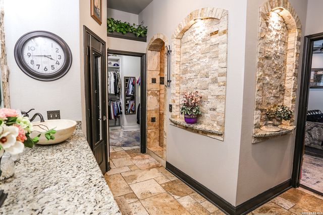 13702 FRENCH PARK, Helotes, TX 78023