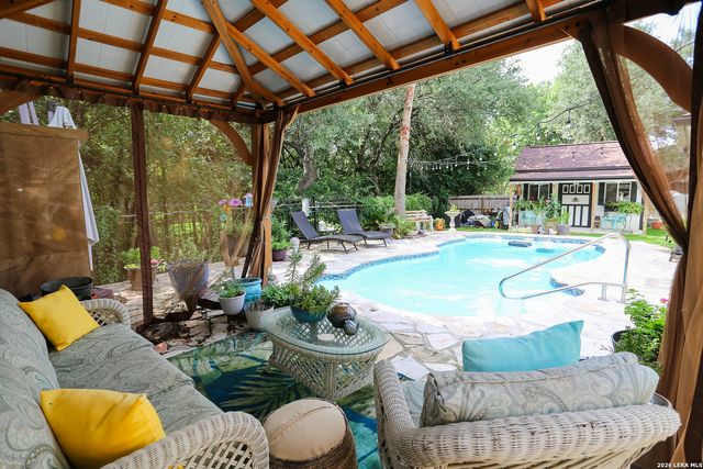 13702 FRENCH PARK, Helotes, TX 78023