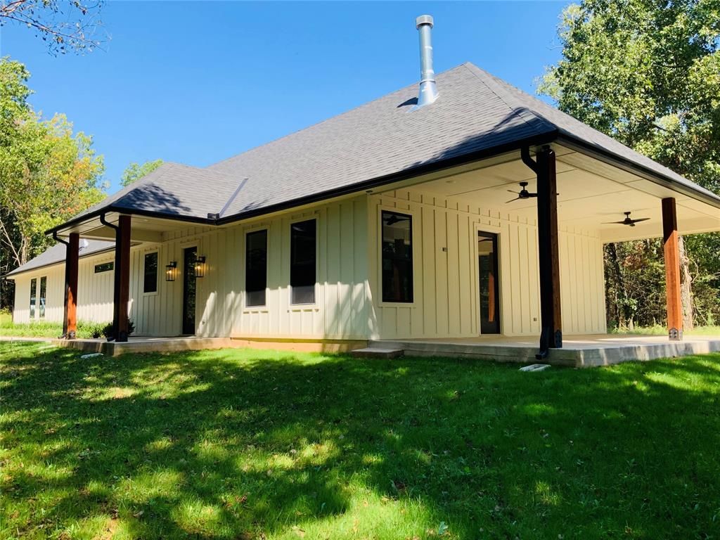 23550 N Harrah Road, Luther, OK 73054