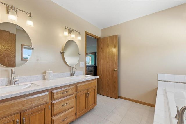 17892 Impala Path, Lakeville, MN 55044