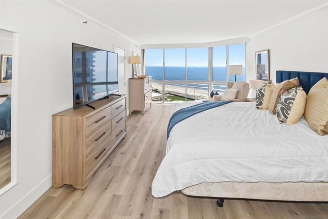 1820 Avenida Del Mundo 1003, Coronado, CA 92118