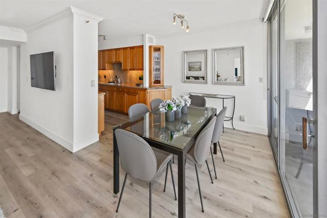 1820 Avenida Del Mundo 1003, Coronado, CA 92118