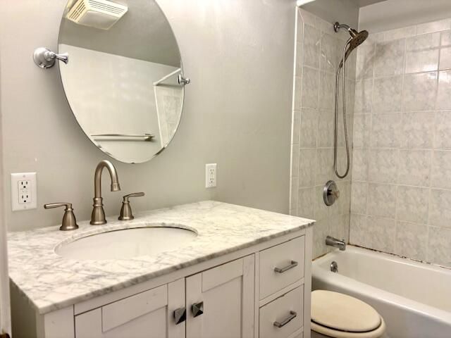 2921 Michigan AVENUE, Sheboygan, WI 53081