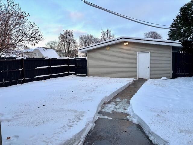 2921 Michigan AVENUE, Sheboygan, WI 53081