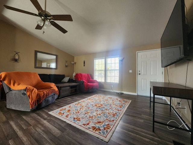 2540 E Curtis Way, Fort Mohave, AZ 86426