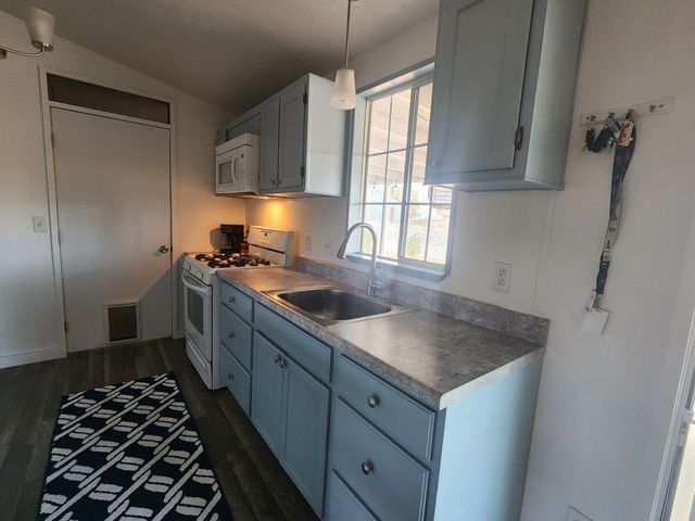 2540 E Curtis Way, Fort Mohave, AZ 86426