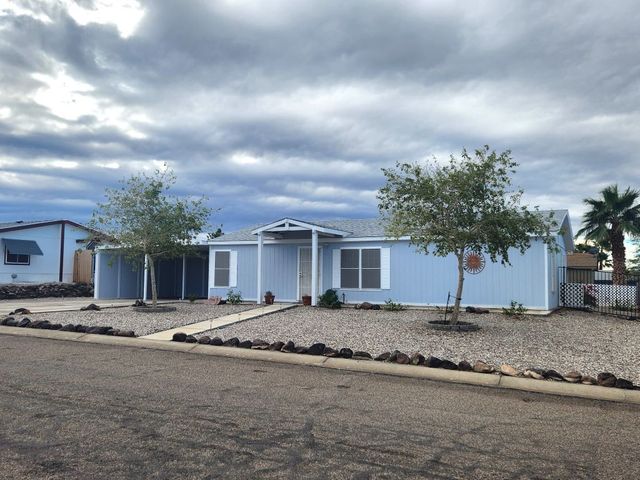 2540 E Curtis Way, Fort Mohave, AZ 86426