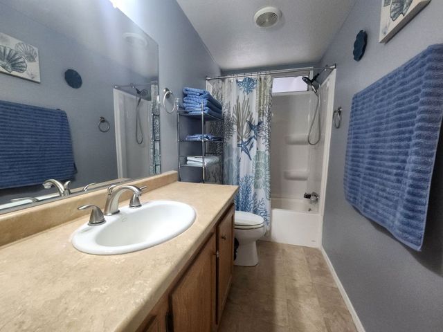 2540 E Curtis Way, Fort Mohave, AZ 86426