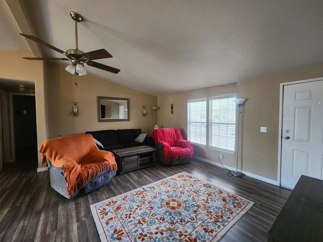 2540 E Curtis Way, Fort Mohave, AZ 86426