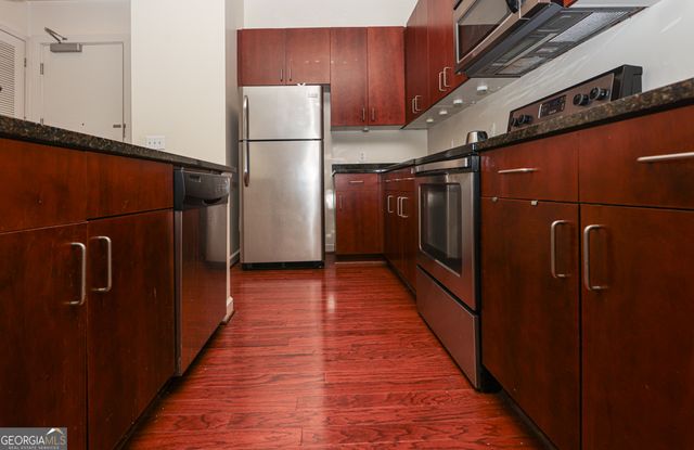 711 Cosmopolitan Drive NE 338, Atlanta, GA 30324