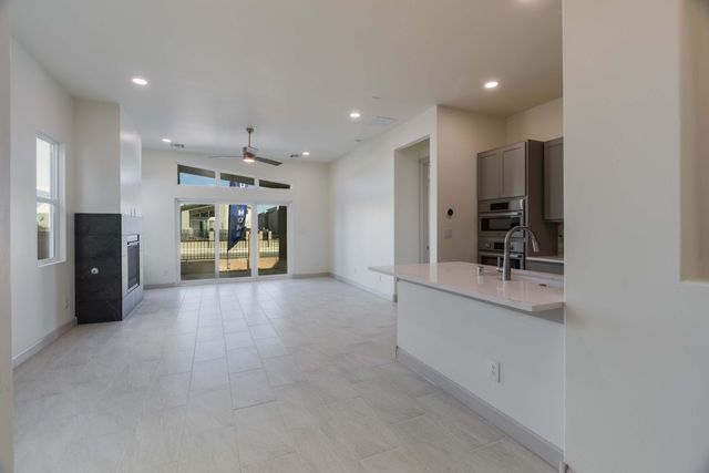 2428 De Kooning Avenue SE, Albuquerque, NM 87105