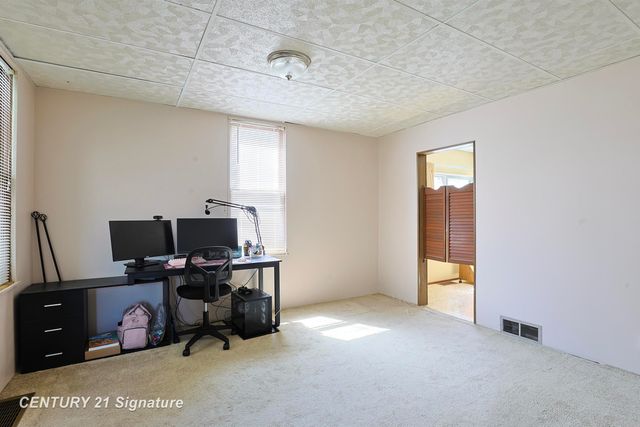 706 S Lincoln Street, Bay City, MI 48708