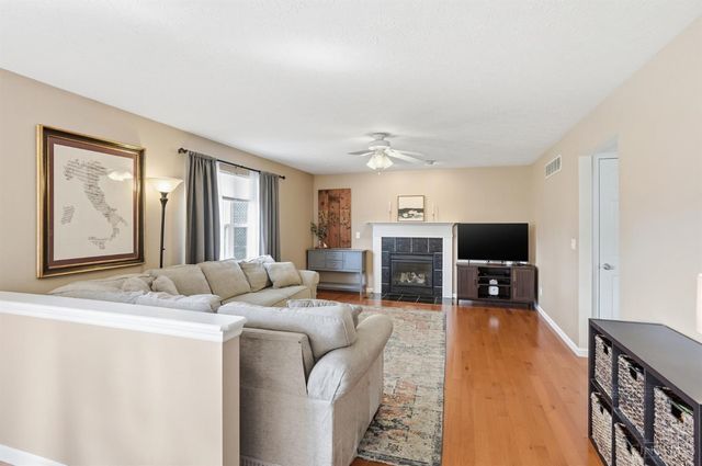 8230 South Port Drive, West Chester, OH 45069