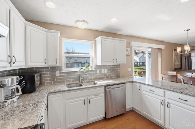 8230 South Port Drive, West Chester, OH 45069