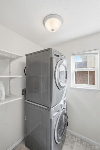 8230 South Port Drive, West Chester, OH 45069