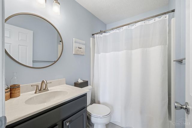 8230 South Port Drive, West Chester, OH 45069