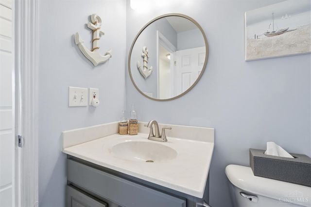 8230 South Port Drive, West Chester, OH 45069