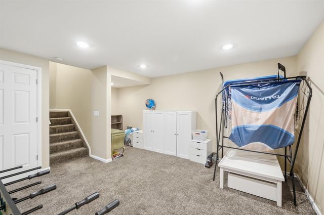 8230 South Port Drive, West Chester, OH 45069