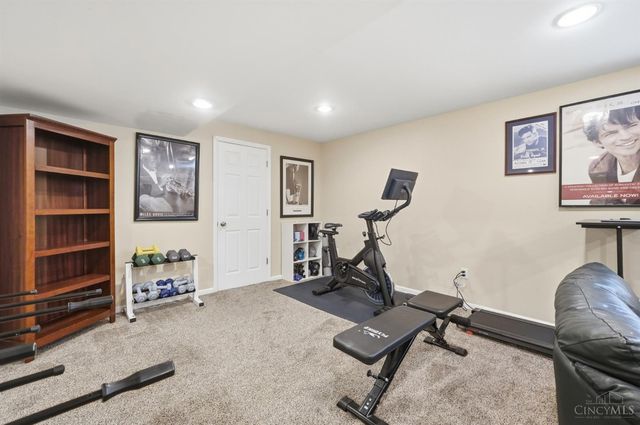 8230 South Port Drive, West Chester, OH 45069