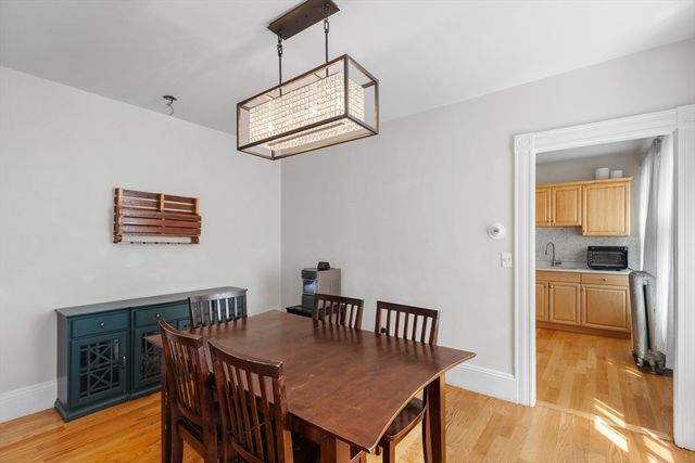 146 North St 4, Salem, MA 01970