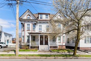 146 North St 4, Salem, MA 01970